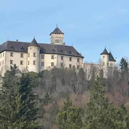 Апартаменты Schoene In Der Fraenkischen Schweiz