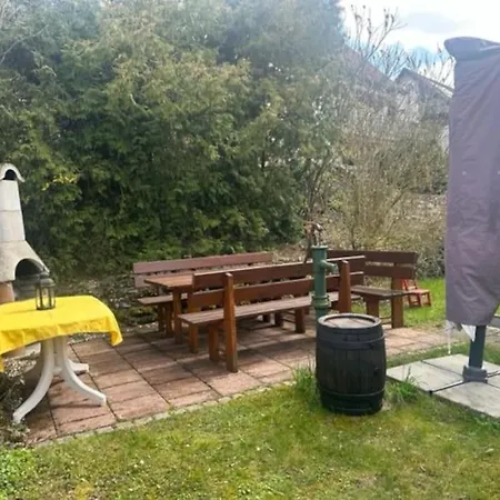 Апартаменты Schoene In Der Fraenkischen Schweiz *